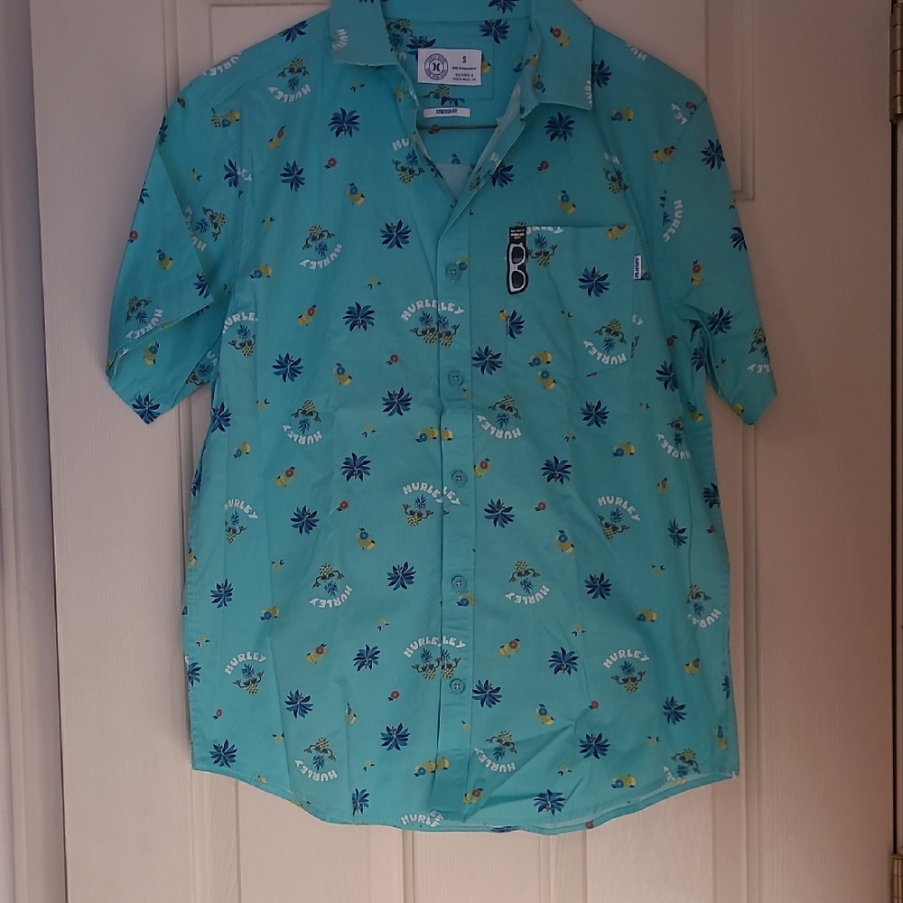 Hurley Men's Hawiann Short Sleeve Shirt